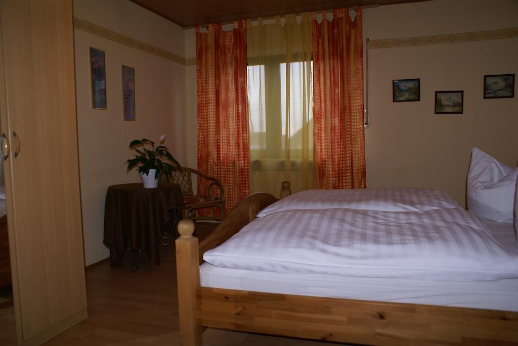Pension Lindenhof Limburg an der Lahn Habitación foto